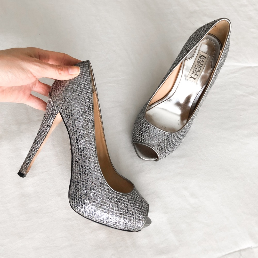 Badgley Mischka Sparkley Bridal Prom Formal Pumps